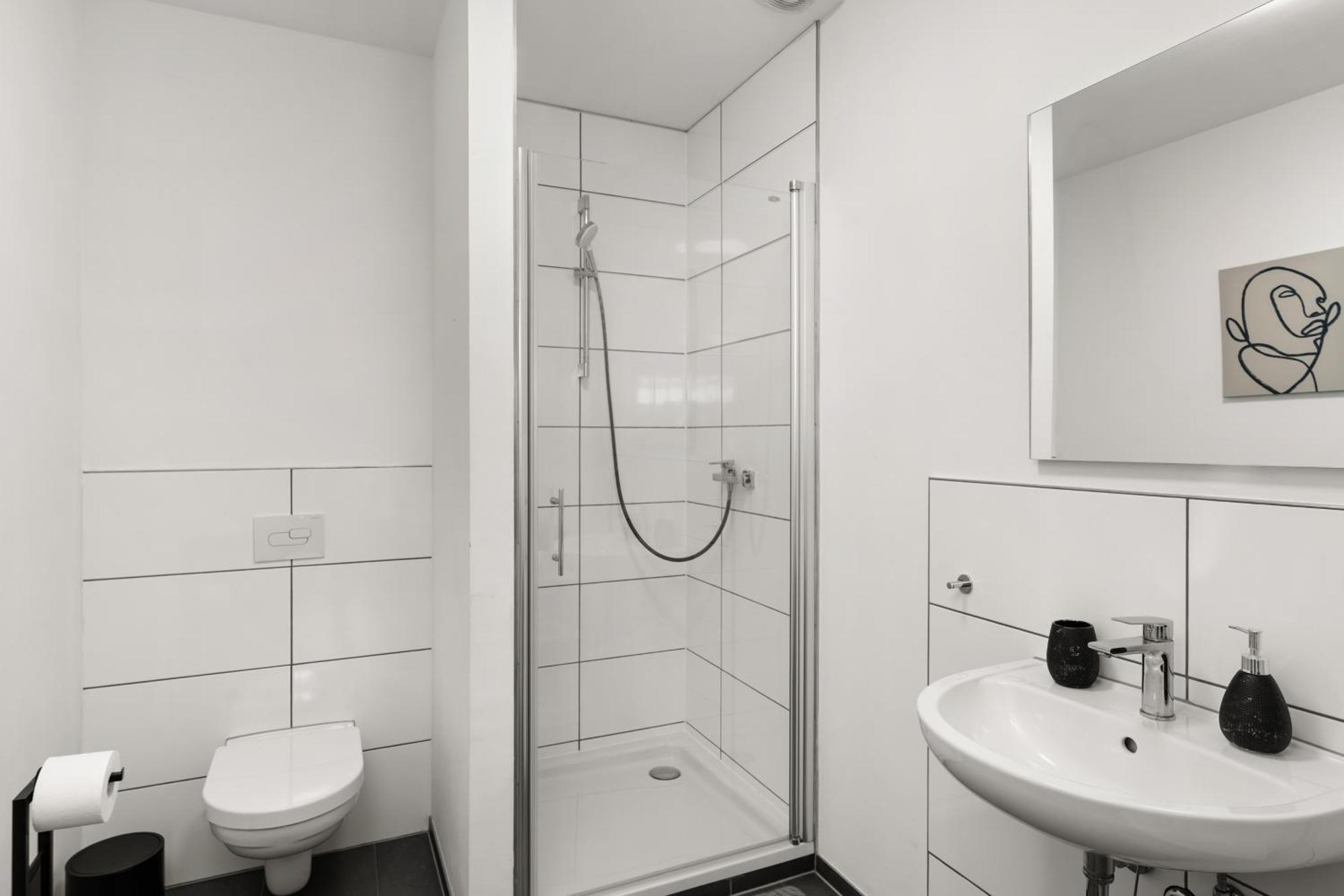 Mola Apartments-Apartment Im Herdecker Zentrum Fuer 3 Gaeste-Gratis Parkplatz-Highspeed Wlan-Auch Fuer Langzeit Geeignet Exterior photo